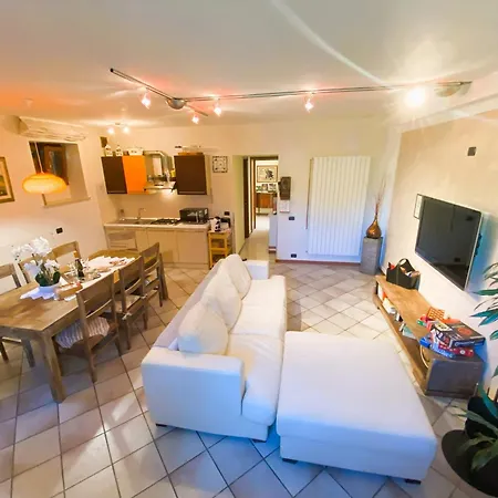 Chiara House * Barga